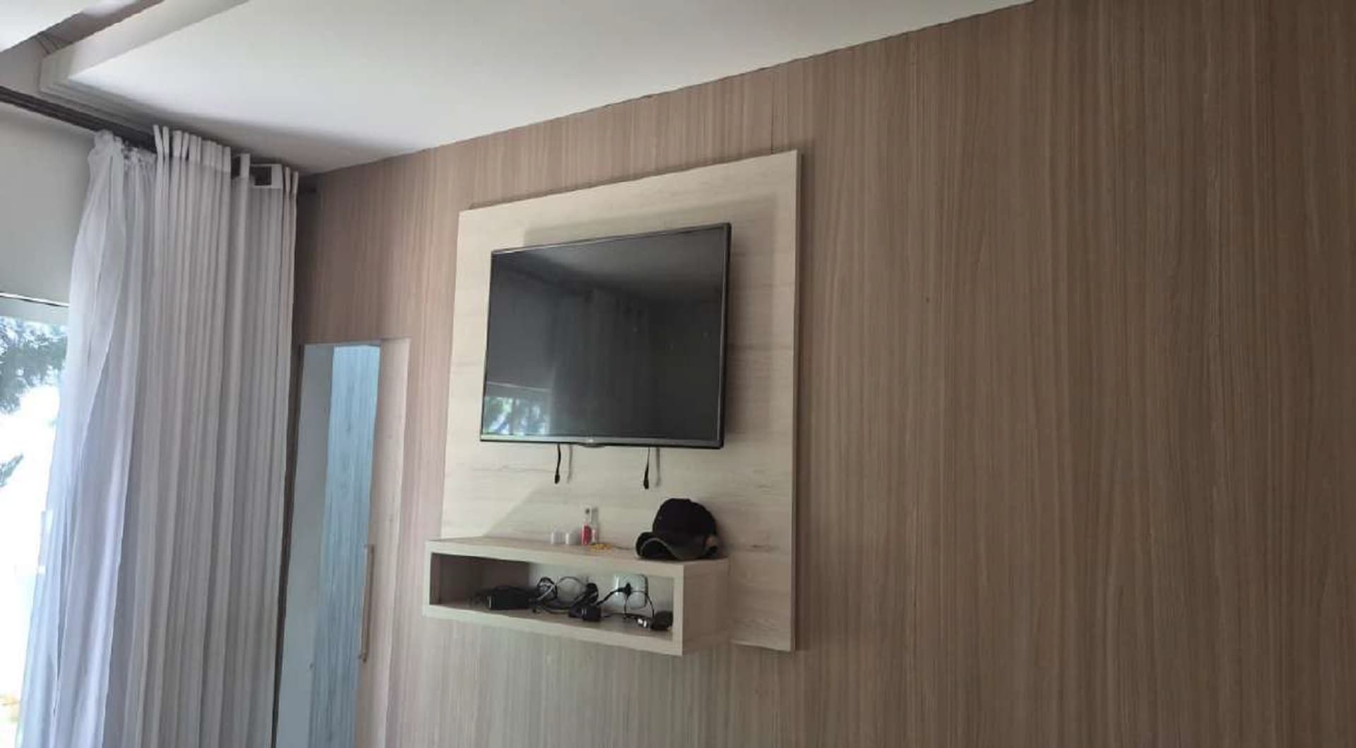 01 TV LG 42 polegadas - leilão judicial - Não informado BR - lance mínimo R$ 150