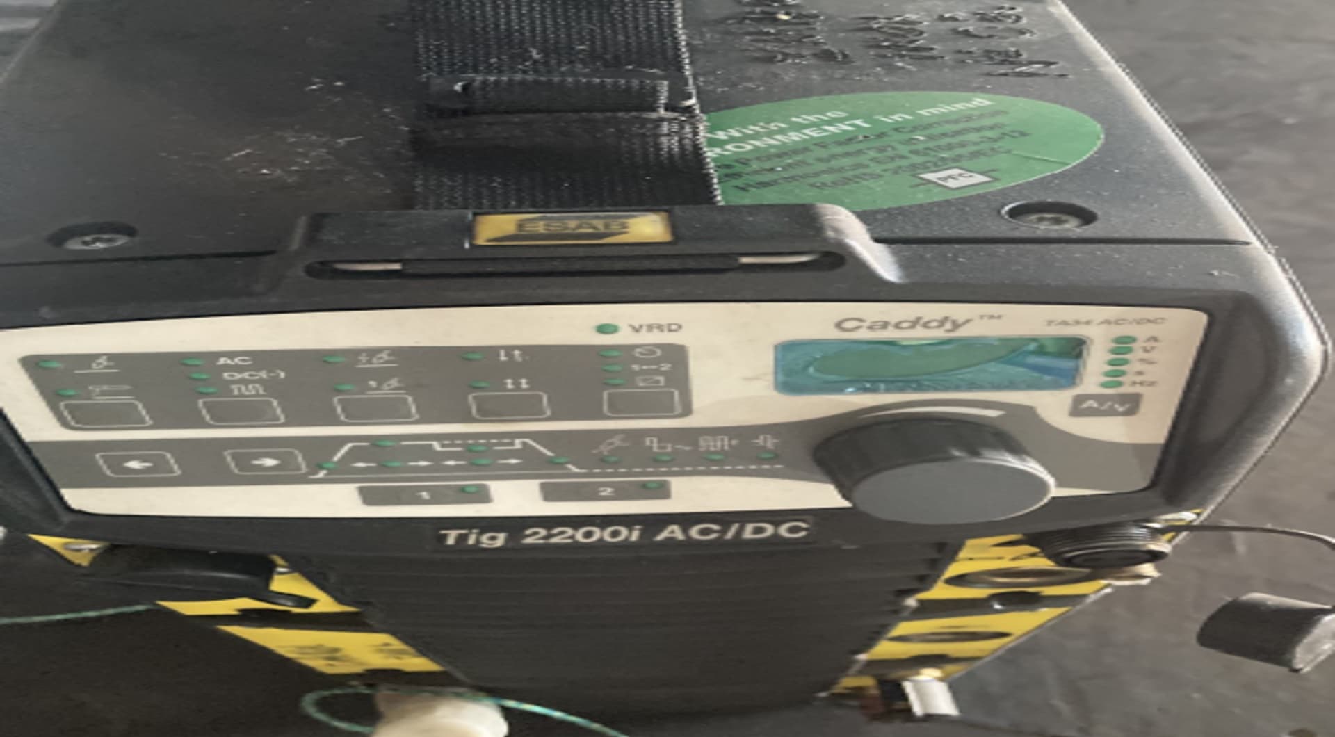 01 máquina de solda TIG 2200I AC/DC, tipo Caddy TA34 - leilão judicial - Não informado BR - lance mínimo R$ 7.500