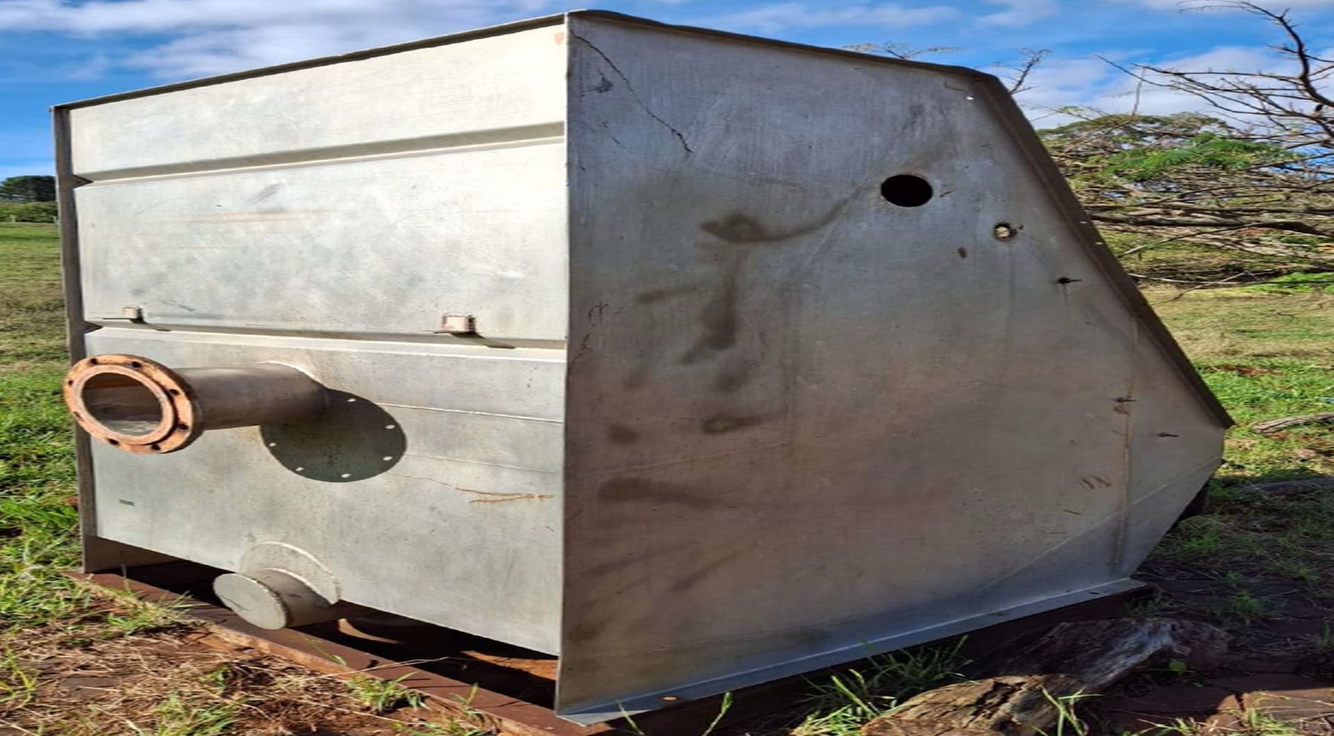 01 peneira hidrostática em inox - leilão judicial - Não informado BR - lance mínimo R$ 8.000