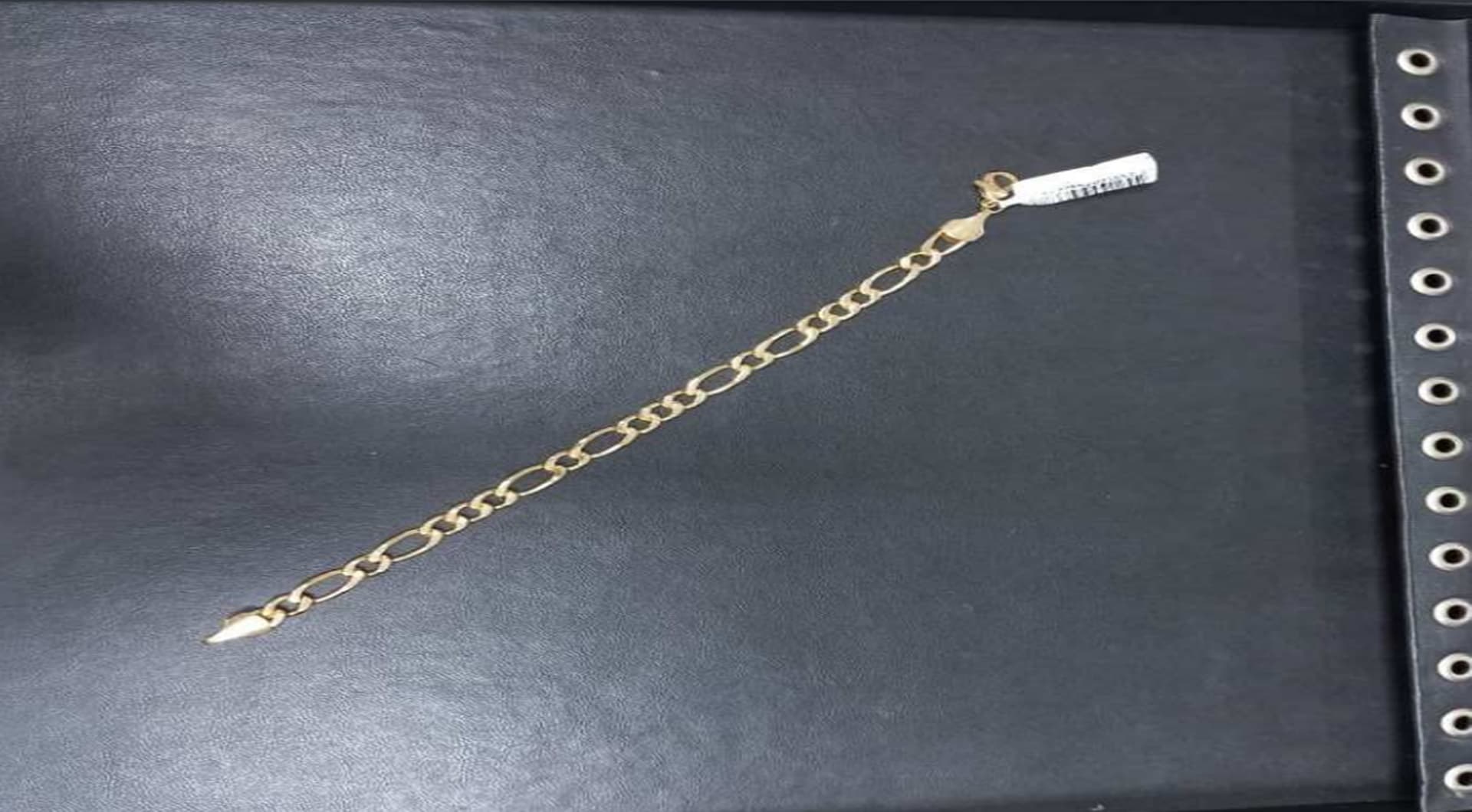 01 pulseira folheada a ouro - leilão judicial - Não informado BR - lance mínimo R$ 225