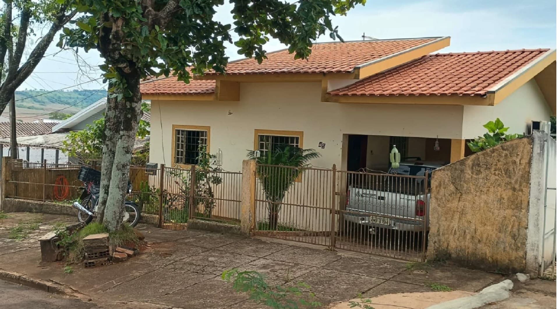 Imóvel c/ 293,75m² em Barbosa Ferraz/PR - leilão judicial - Barbosa Ferraz PR - lance mínimo R$ 151.000