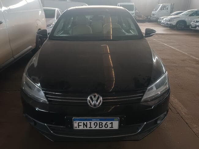 I/VW JETTA 2.0T, 2013/2014 - leilão extrajudicial - Não informado BR - lance mínimo R$ 37.500