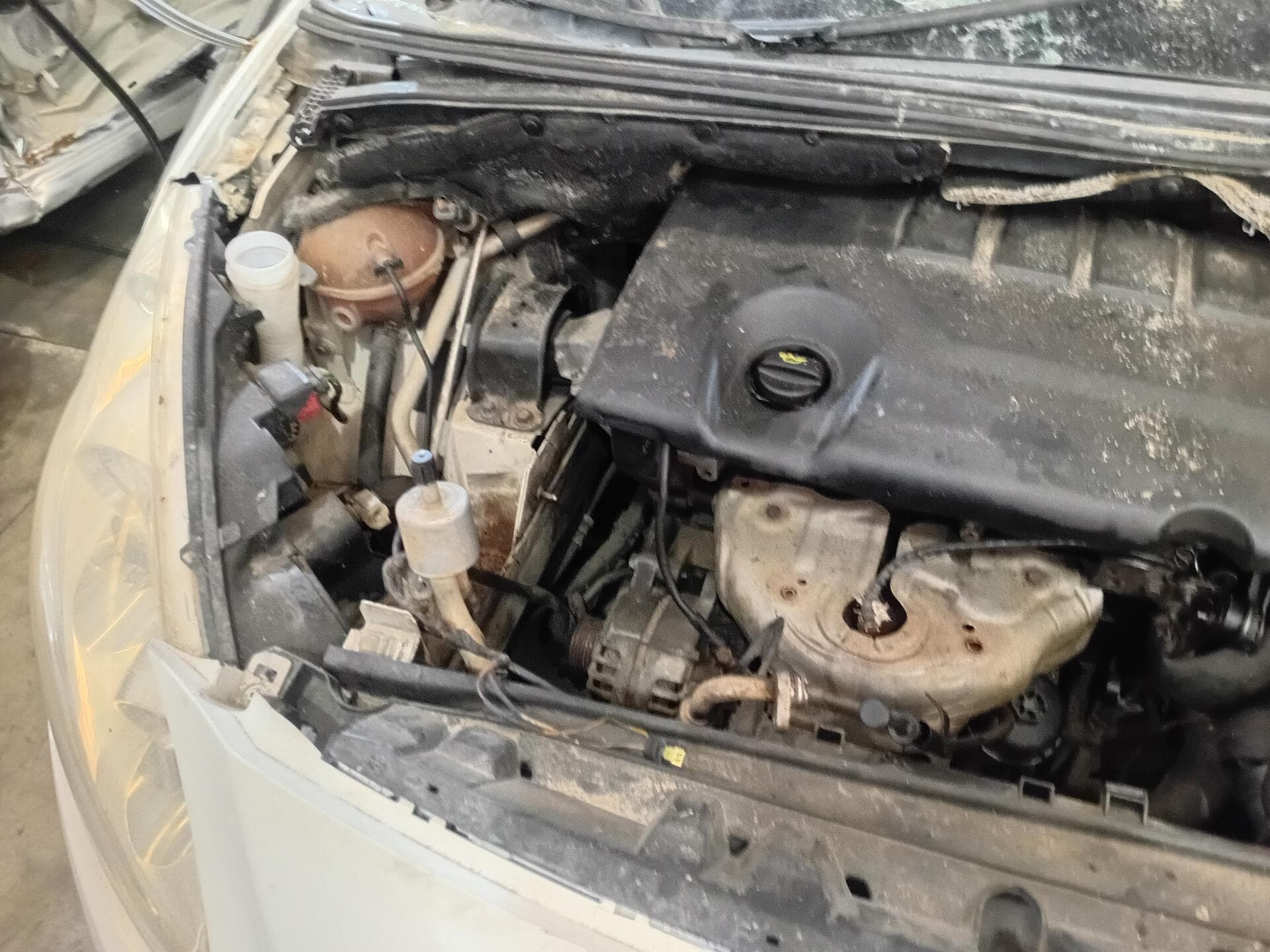 PEGEOUT / 308 ALLURE 1.6 FLEX 5P MEC. - leilão extrajudicial - Não informado PB