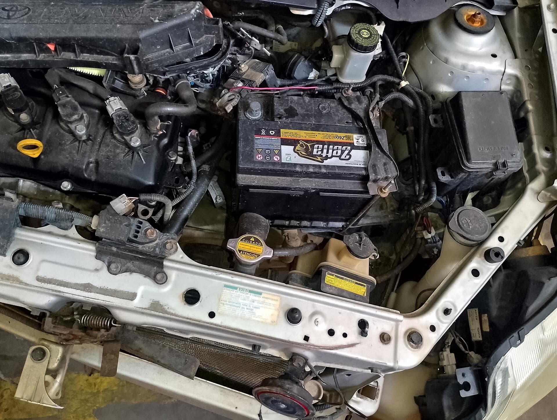 (SUCATA) TOYOTA/ETIOS HB X - 2015/2015 | BICOMBUSTÍVEL - leilão extrajudicial - Bayeux PB - lance mínimo R$ 7.800