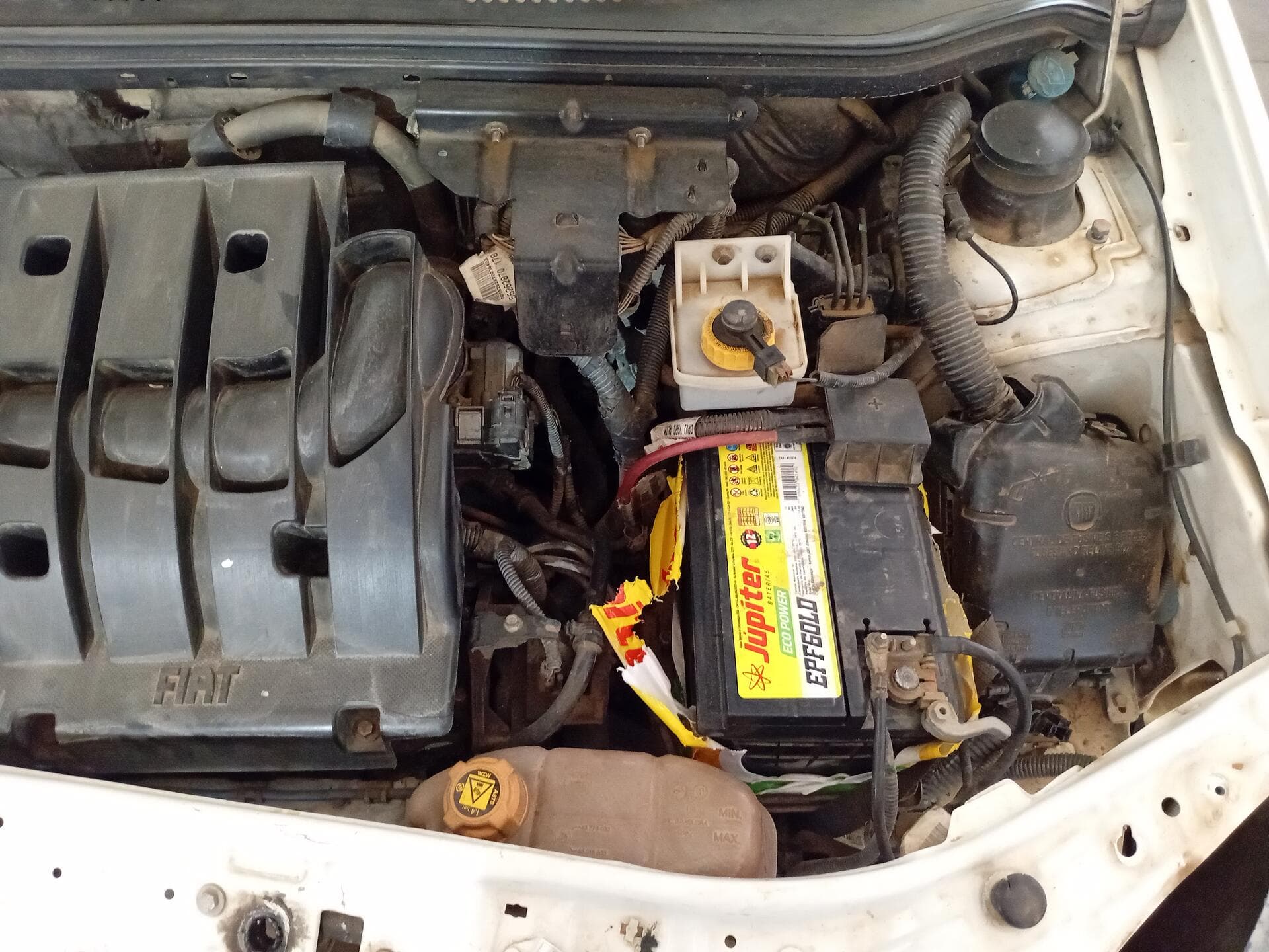 FIAT/STRADA WORKING - 2016/2016 | BICOMBUSTÍVEL - leilão extrajudicial - Bayeux PB - lance mínimo R$ 23.900