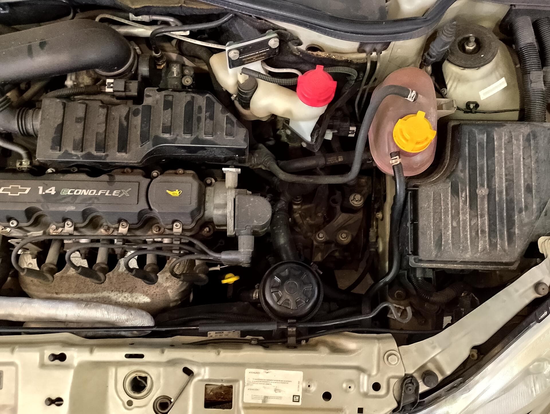 CHEVROLET/CORSA HATCH PREMIUM - 2009/2010 | BICOMBUSTÍVEL - leilão extrajudicial - Bayeux PB - lance mínimo R$ 10.600