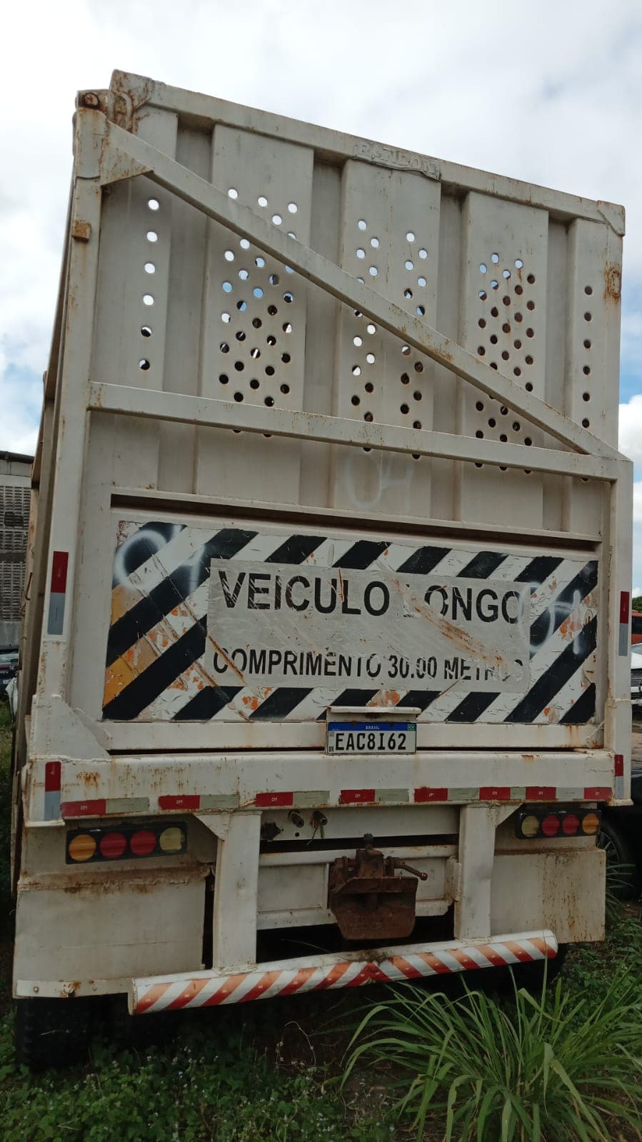 R/RANDON RQ CA - 2008 - leilão extrajudicial - Bayeux PB - lance mínimo R$ 5.200